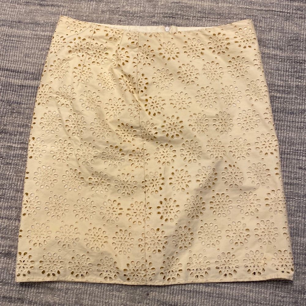 Off white skirt, size 8